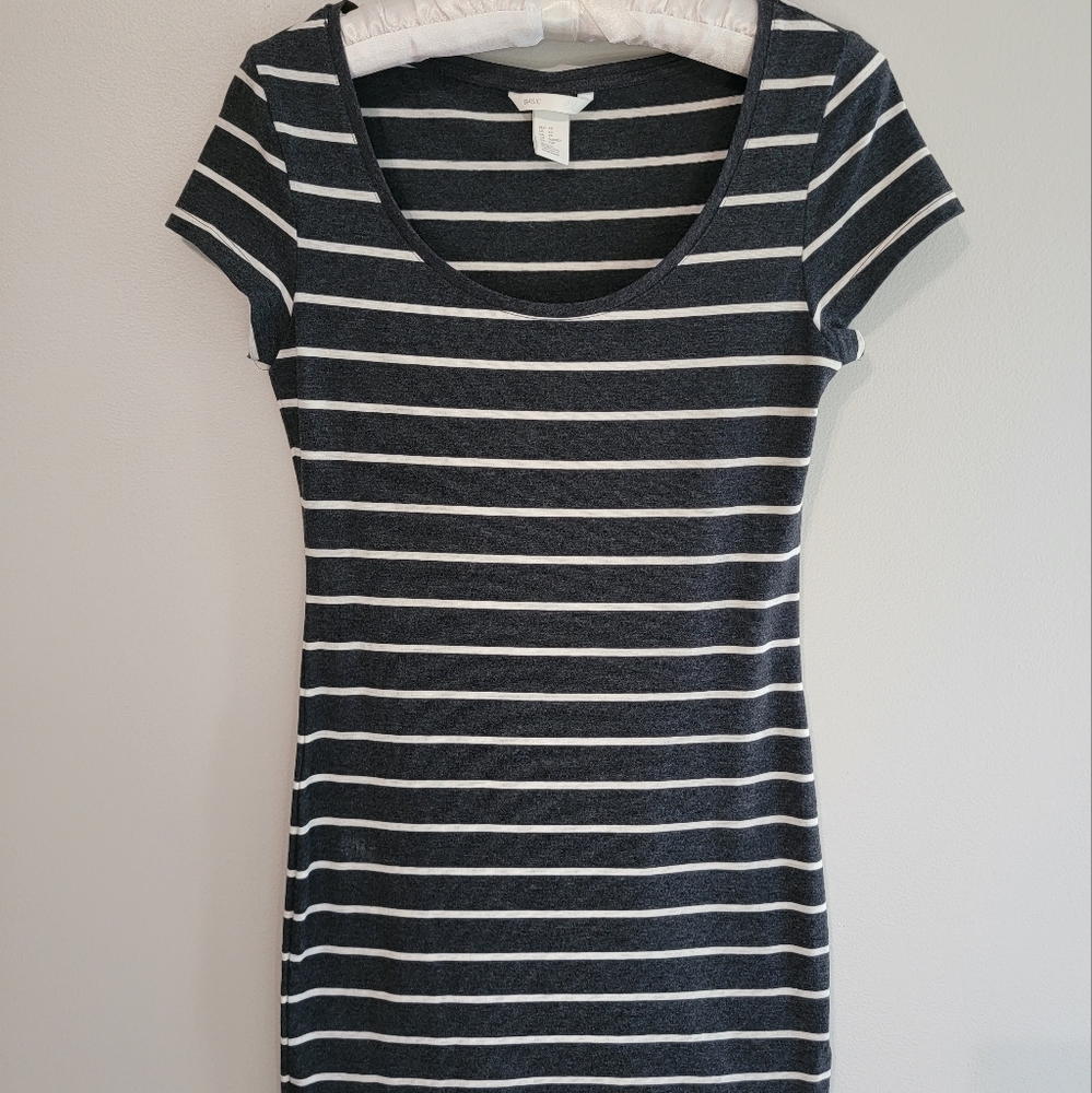 H & M body con dress